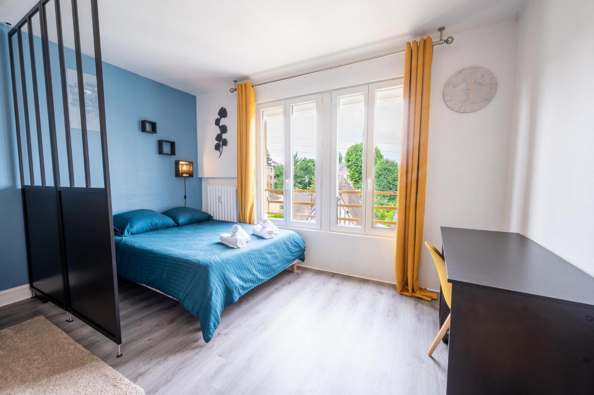 Le Studio Du Commandant Évreux Kültér fotó